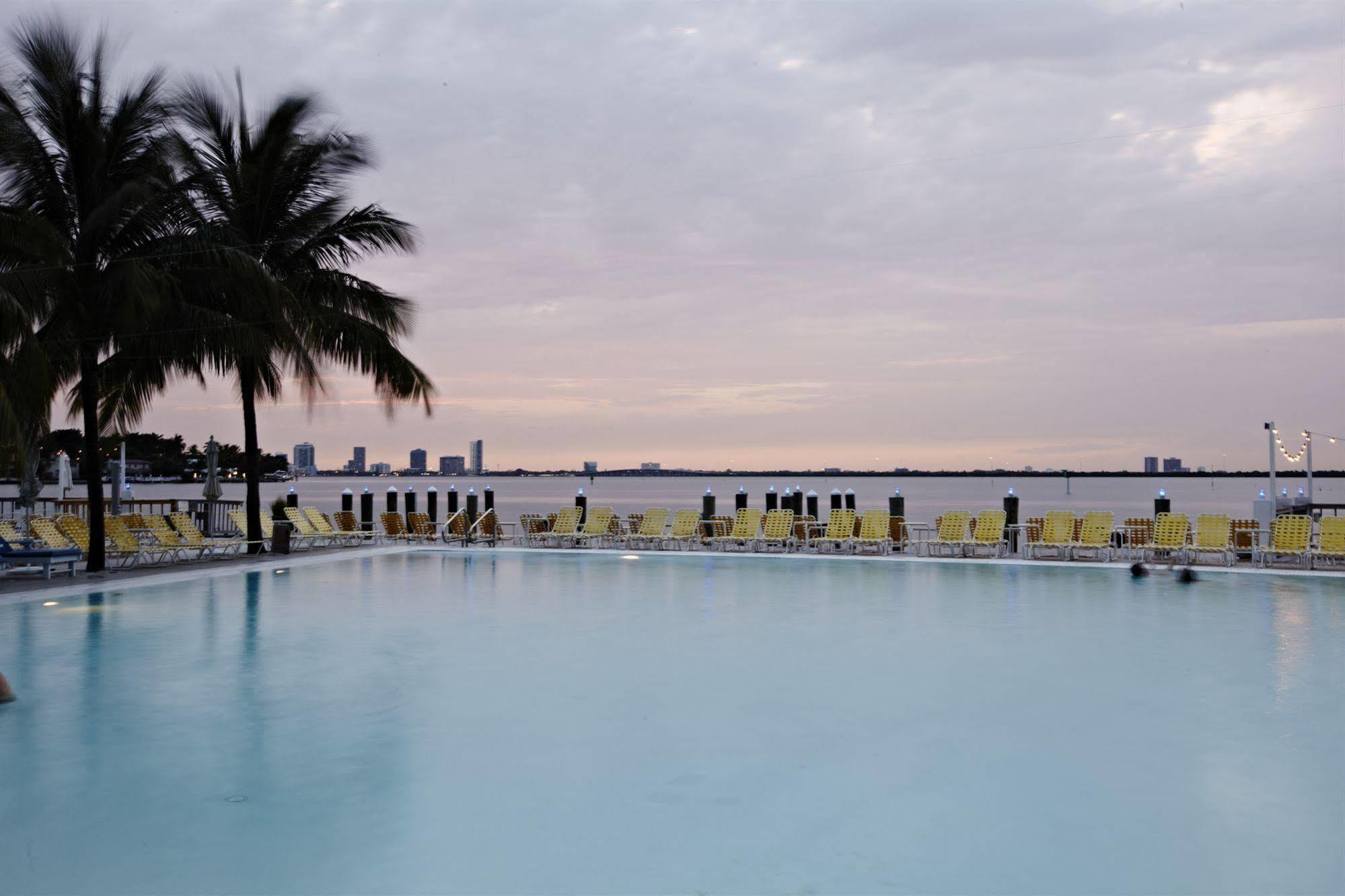 The Standard Miami Hotel Miami Beach Exterior photo